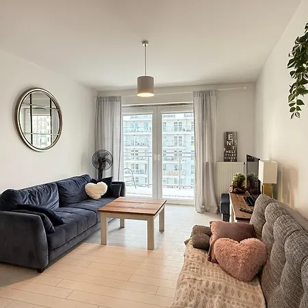 Ann Apartment *